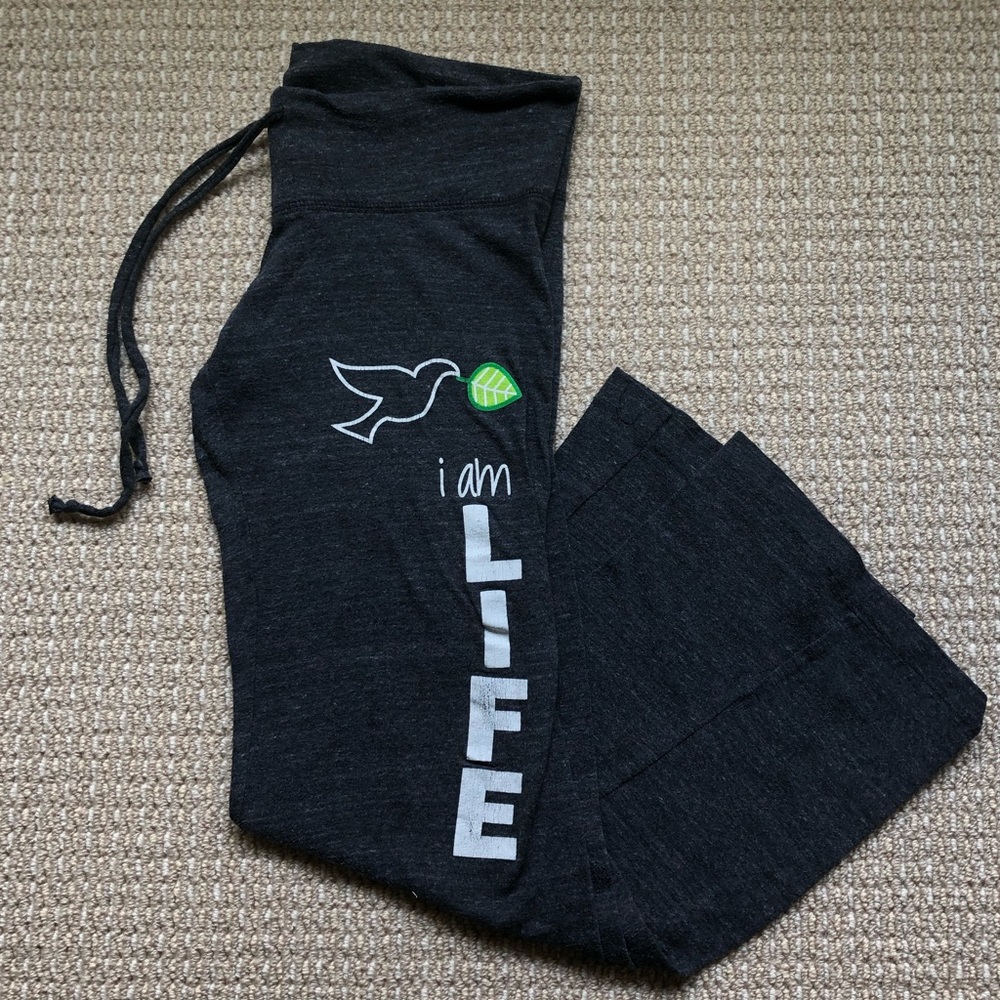 peace love world sweatpants